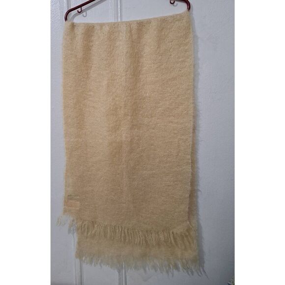 60's vintage OHRBACH WOMEN MOHAIR PILE WOOL beige scarf made SCOTLAND rectangle - Picture 1 of 7
